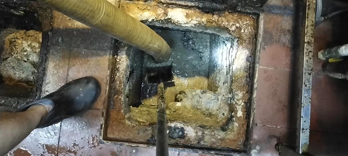 商丘污水池清理一般都有毒气，怎么预防中毒呢？